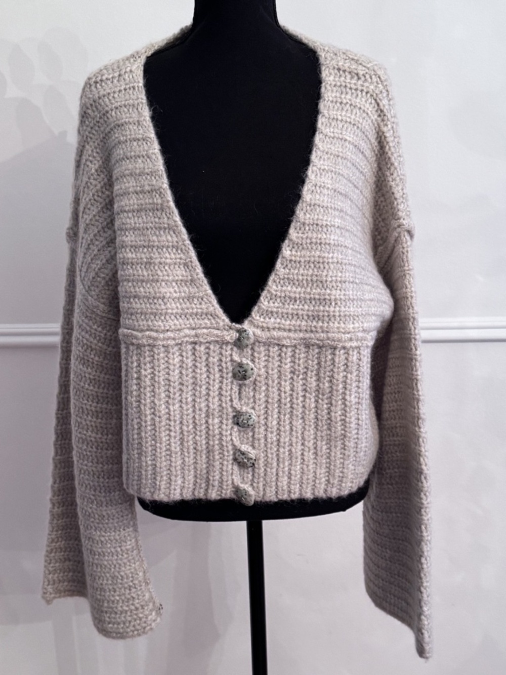 Cult Gaia Ruta Cardigan L Grey Mohair Knit Open Front Boho Sweater NWT